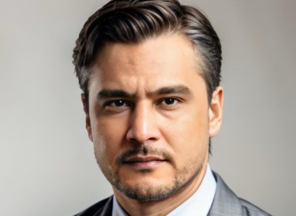 Yama Abassi Geschäftsführer Pflegedienst Helfende Hände